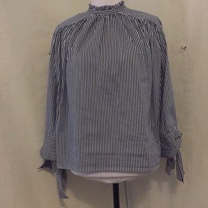 Loose 3/4 sleeve shirt